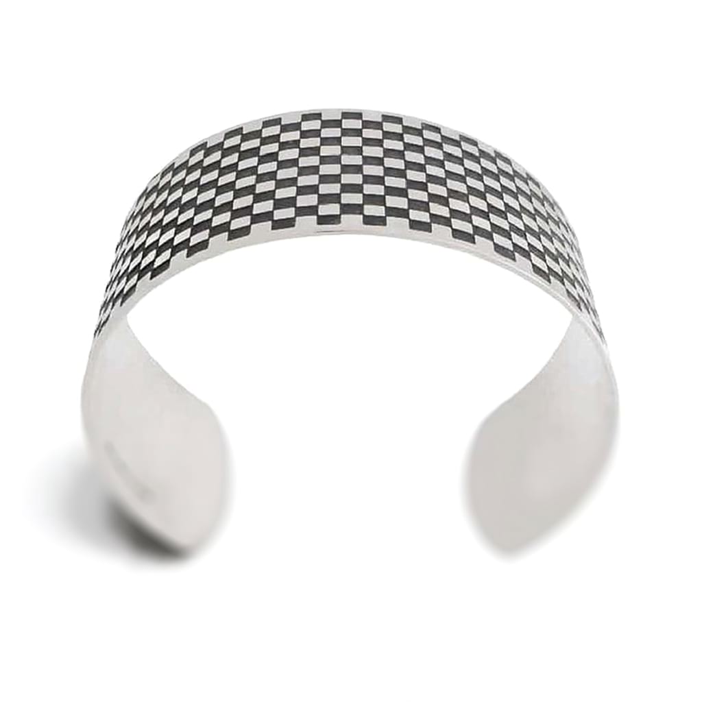 square wide cuff oxidised medium frontal