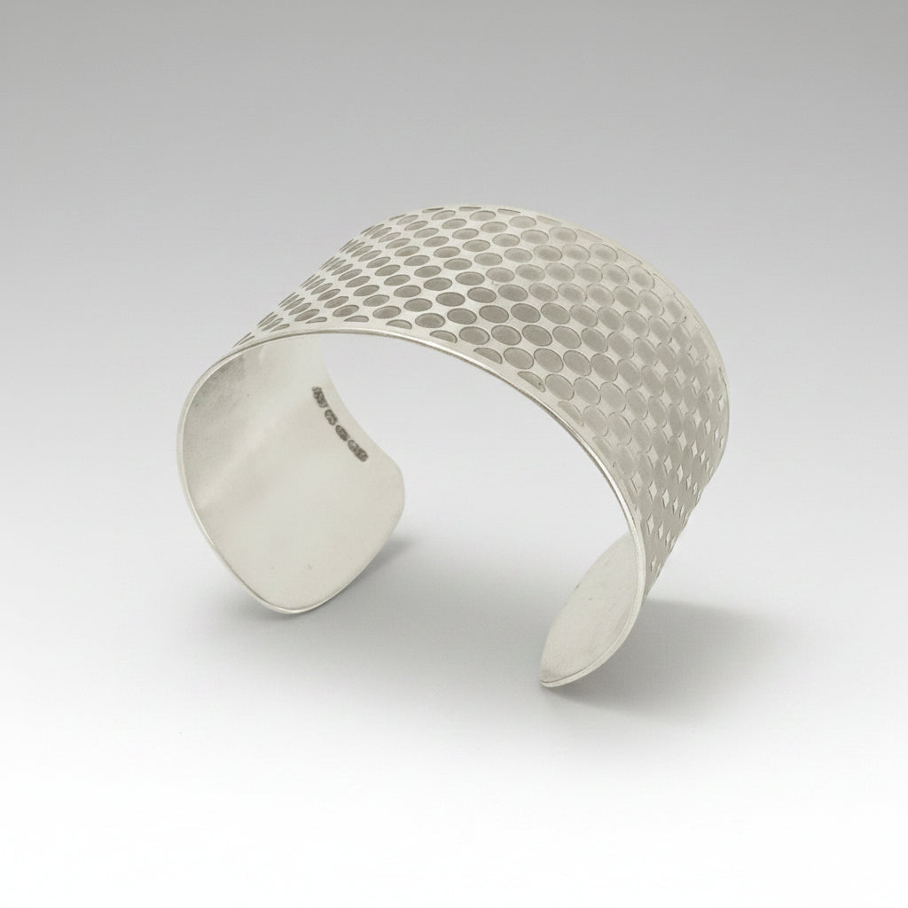 Gradient silver cuff polished