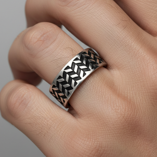 Abstract Silver Ring