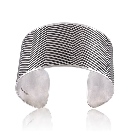 silver cuff with lines oxidised frontal
